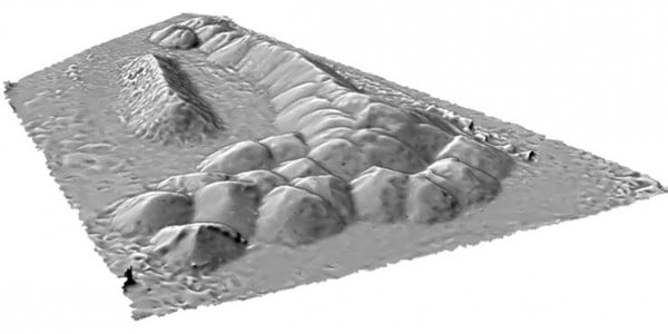 Volumétrie et analyse de relevés tridimensionnels par drone