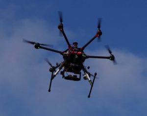 Drone en vol pour photogrammetrie